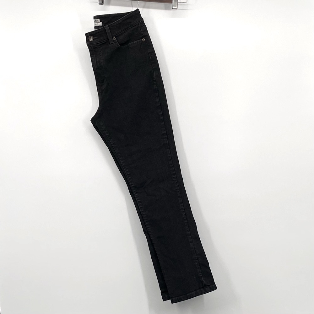 L.L. Bean Classic Fit Black Jeans Straight Leg Denim Size 10